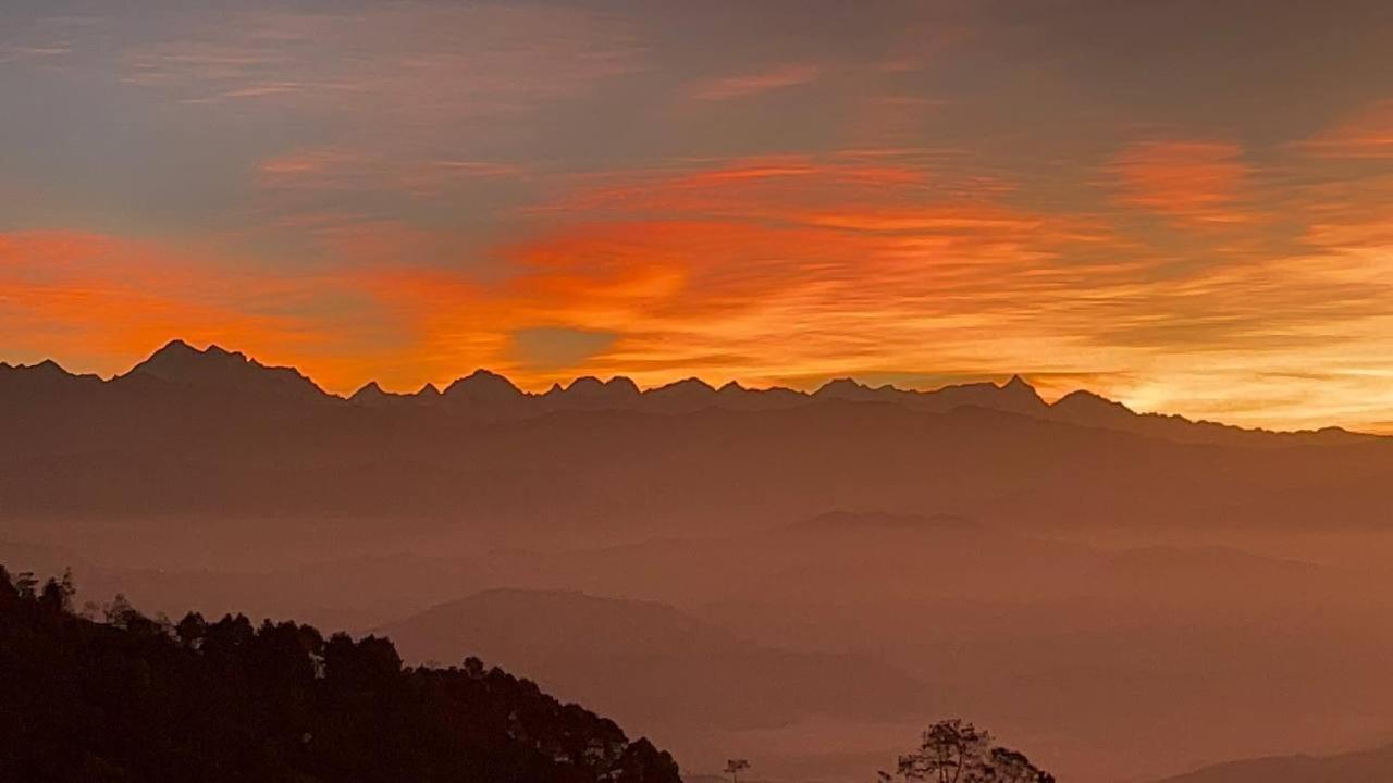 Hotel Everest Window View Nagarkot Eksteriør bilde